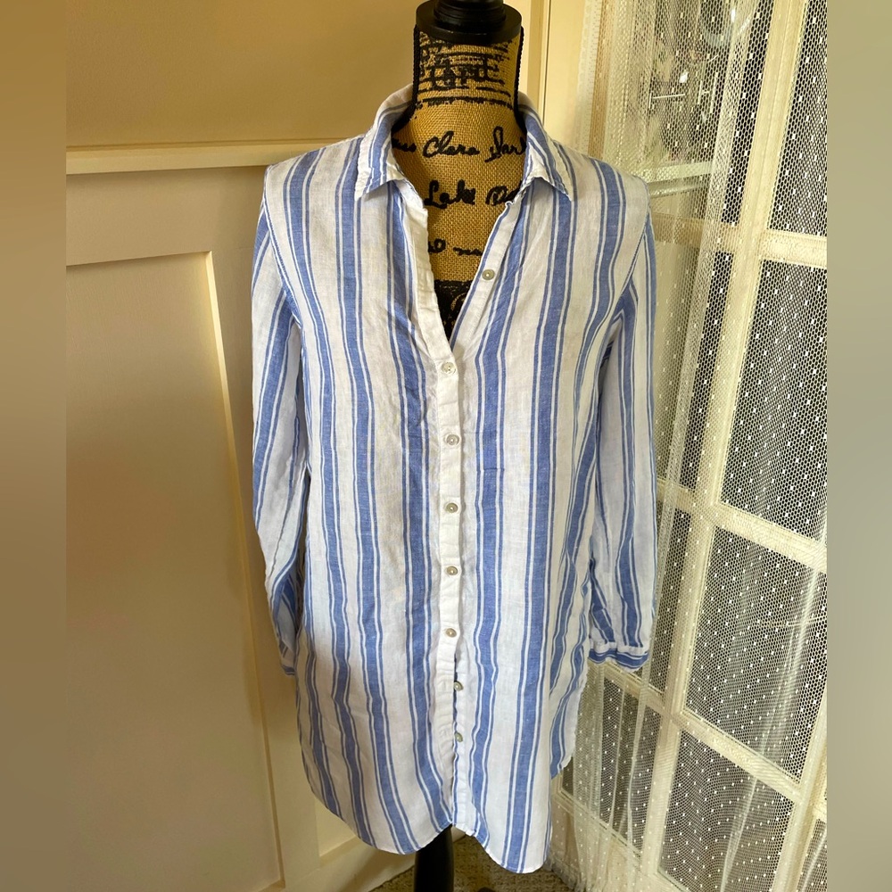 Antibes Blanc top. 100% linen. Mint used condition